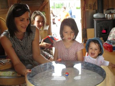 A mobile shepherd's hut, dream cabin for everyone!Collective daydreaming around the wood fire